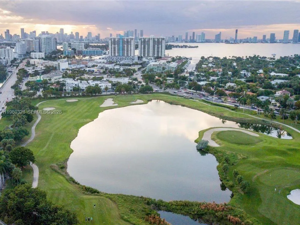 2001 Meridian Ave 414, Miami Beach, Florida 33139, Miami Beach, Florida 33139, 3 Bedrooms Bedrooms, ,2 BathroomsBathrooms,Residential Lease,For Rent,2001 Meridian Ave 414, Miami Beach, Florida 33139,A11980328