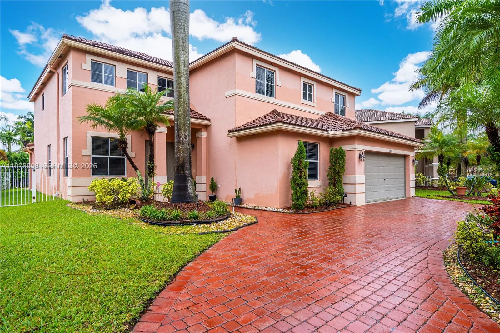 1065 Nandina, Weston, Florida 33327, Weston, Florida 33327, 7 Bedrooms Bedrooms, ,4 BathroomsBathrooms,Residential,For Sale,1065 Nandina, Weston, Florida 33327,A11978558