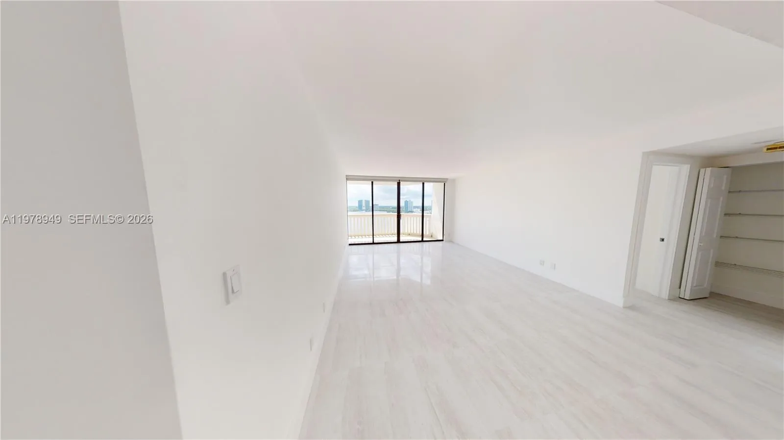 1000 W Island Blvd 1812, Aventura, Florida 33160, Aventura, Florida 33160, 2 Bedrooms Bedrooms, ,2 BathroomsBathrooms,Residential,For Sale,1000 W Island Blvd 1812, Aventura, Florida 33160,A11978949