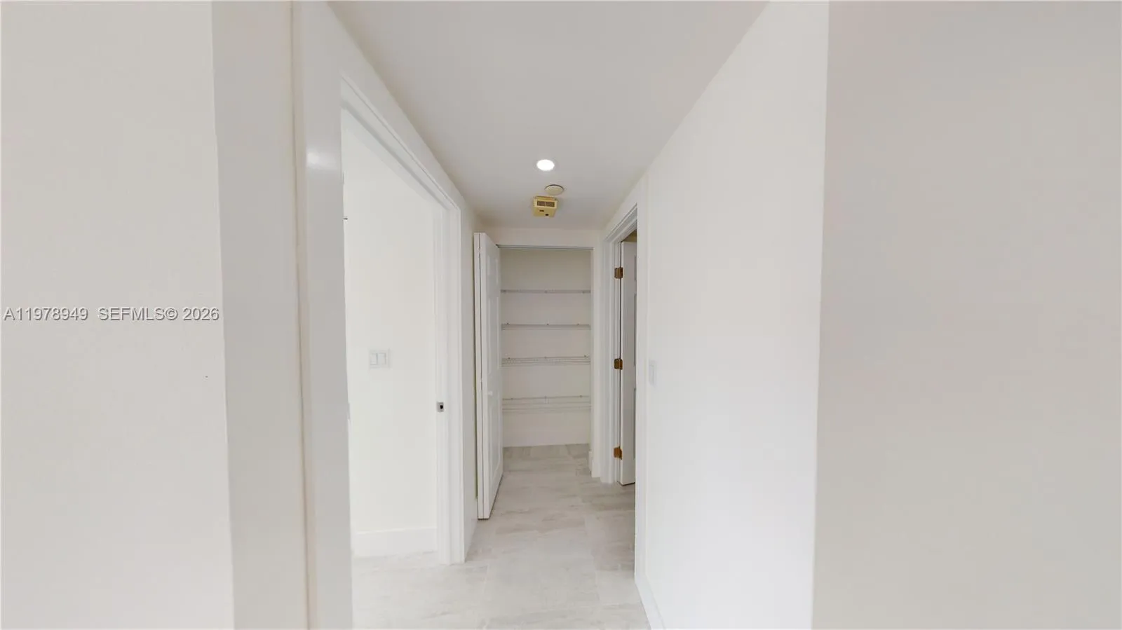 1000 W Island Blvd 1812, Aventura, Florida 33160, Aventura, Florida 33160, 2 Bedrooms Bedrooms, ,2 BathroomsBathrooms,Residential,For Sale,1000 W Island Blvd 1812, Aventura, Florida 33160,A11978949