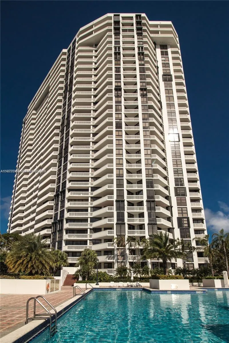 1000 W Island Blvd 1812, Aventura, Florida 33160, Aventura, Florida 33160, 2 Bedrooms Bedrooms, ,2 BathroomsBathrooms,Residential,For Sale,1000 W Island Blvd 1812, Aventura, Florida 33160,A11978949