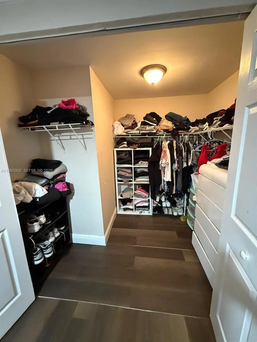 5290 Sw 22nd Ter, Dania Beach, Florida 33312, Dania Beach, Florida 33312, 4 Bedrooms Bedrooms, ,2 BathroomsBathrooms,Residential,For Sale,5290 Sw 22nd Ter, Dania Beach, Florida 33312,A11980302