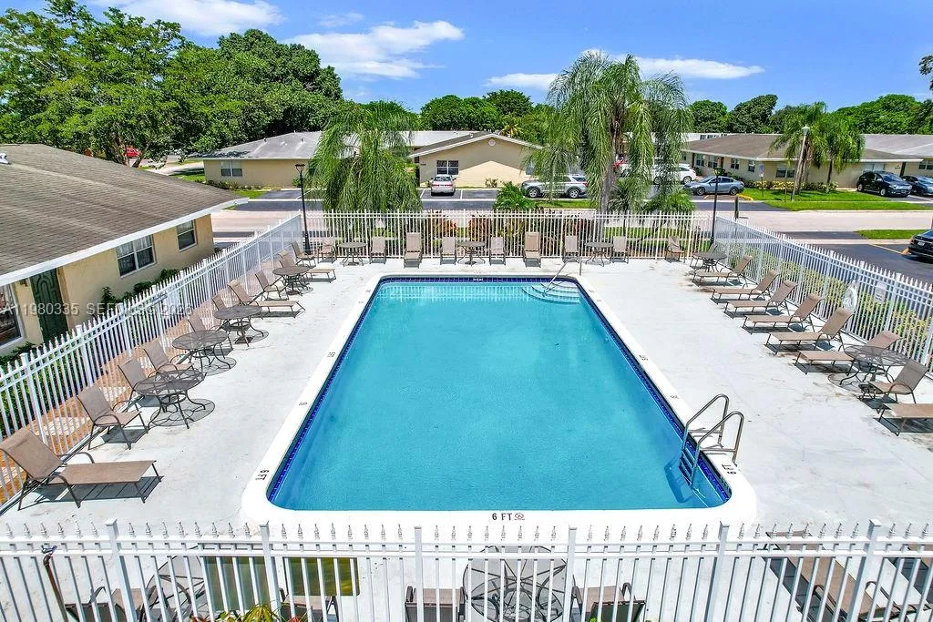 6953 Sw 5th St, Margate, Florida 33068, Margate, Florida 33068, 2 Bedrooms Bedrooms, ,1 BathroomBathrooms,Residential Lease,For Rent,6953 Sw 5th St, Margate, Florida 33068,A11980335