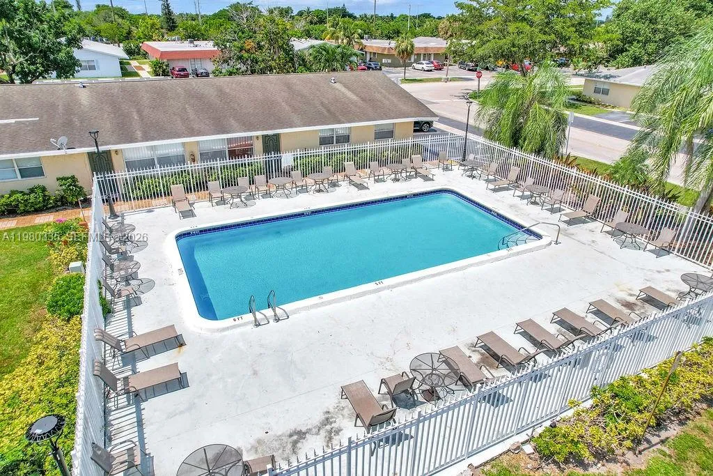 6953 Sw 5th St, Margate, Florida 33068, Margate, Florida 33068, 2 Bedrooms Bedrooms, ,1 BathroomBathrooms,Residential Lease,For Rent,6953 Sw 5th St, Margate, Florida 33068,A11980335