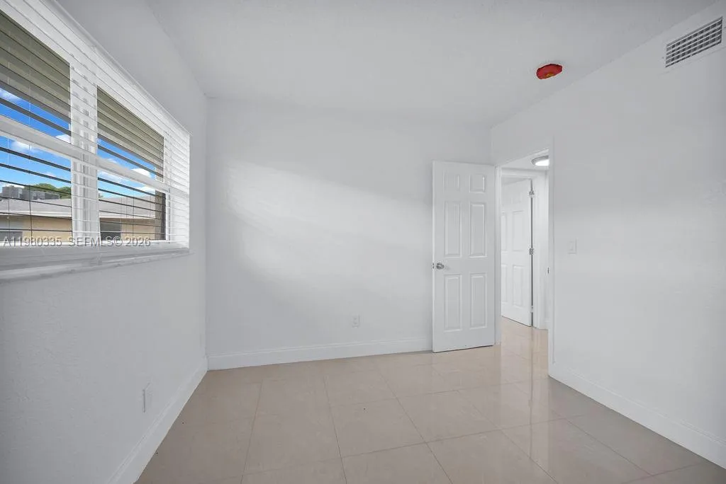 6953 Sw 5th St, Margate, Florida 33068, Margate, Florida 33068, 2 Bedrooms Bedrooms, ,1 BathroomBathrooms,Residential Lease,For Rent,6953 Sw 5th St, Margate, Florida 33068,A11980335