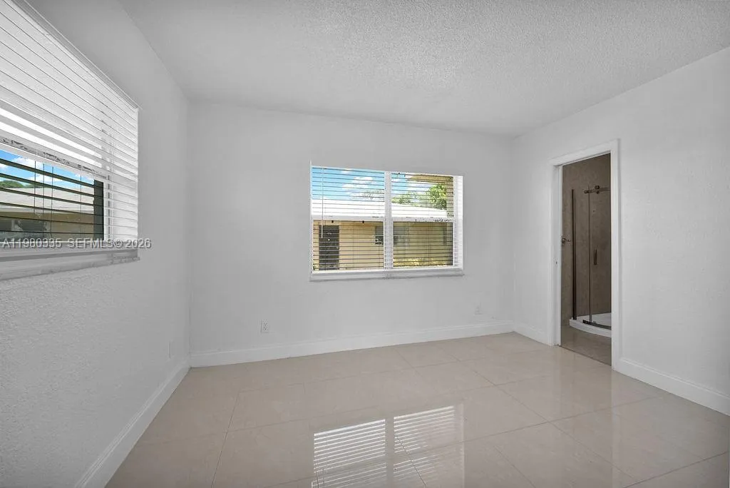 6953 Sw 5th St, Margate, Florida 33068, Margate, Florida 33068, 2 Bedrooms Bedrooms, ,1 BathroomBathrooms,Residential Lease,For Rent,6953 Sw 5th St, Margate, Florida 33068,A11980335