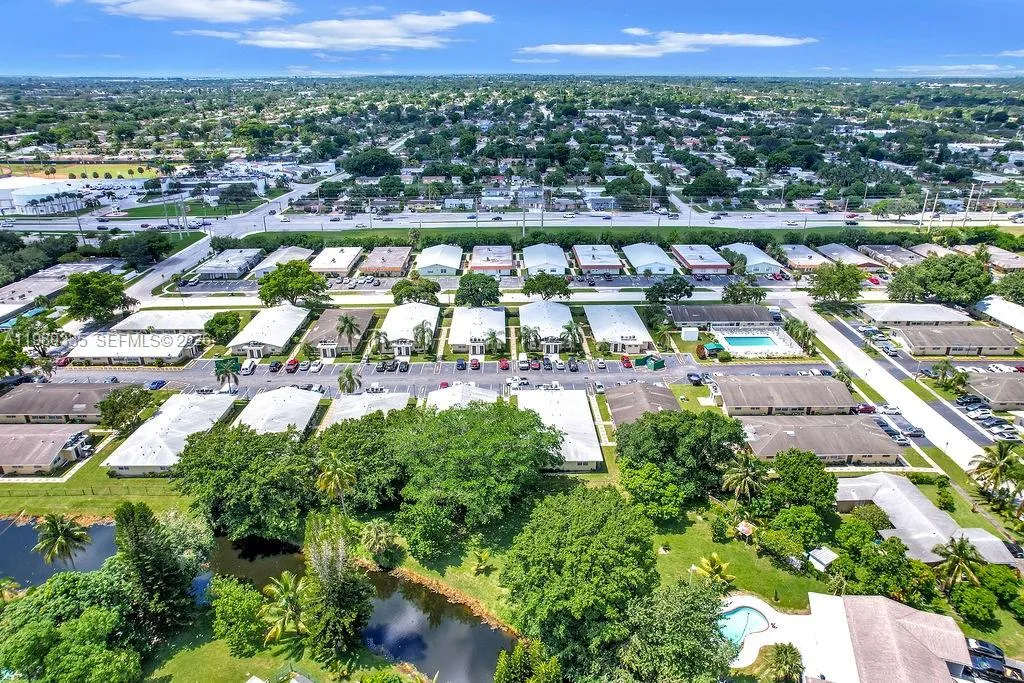 6953 Sw 5th St, Margate, Florida 33068, Margate, Florida 33068, 2 Bedrooms Bedrooms, ,1 BathroomBathrooms,Residential Lease,For Rent,6953 Sw 5th St, Margate, Florida 33068,A11980335