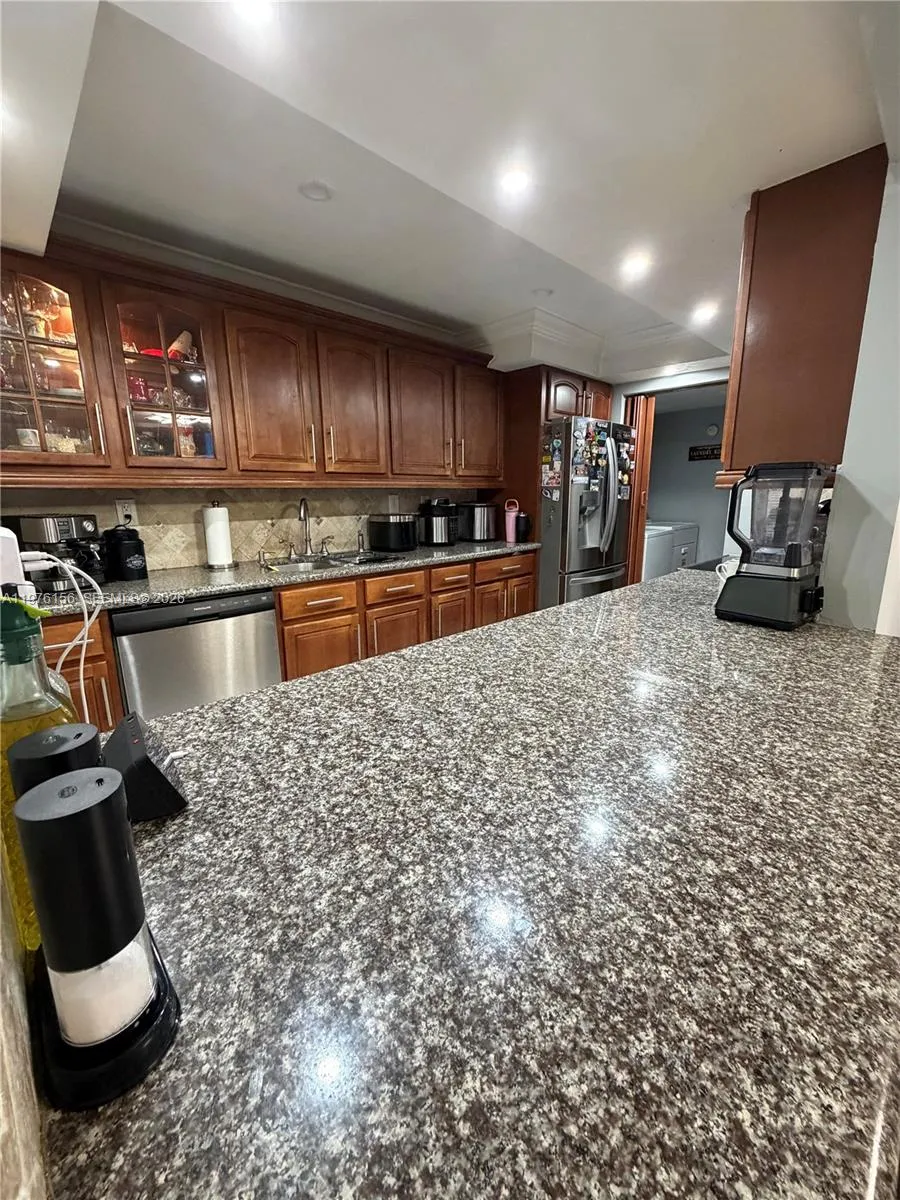 8408 Nw 8th St 8408, Miami, Florida 33126, Miami, Florida 33126, 4 Bedrooms Bedrooms, ,3 BathroomsBathrooms,Residential,For Sale,8408 Nw 8th St 8408, Miami, Florida 33126,A11976156