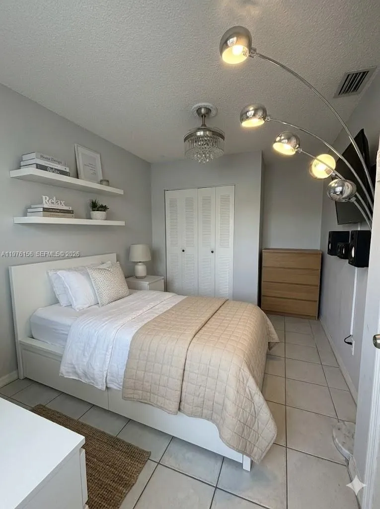 8408 Nw 8th St 8408, Miami, Florida 33126, Miami, Florida 33126, 4 Bedrooms Bedrooms, ,3 BathroomsBathrooms,Residential,For Sale,8408 Nw 8th St 8408, Miami, Florida 33126,A11976156