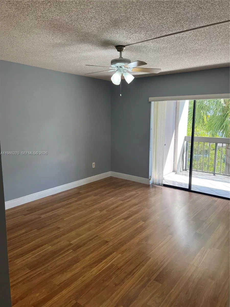 8810 Sw 132nd Pl 307dn, Miami, Florida 33186, Miami, Florida 33186, 1 Bedroom Bedrooms, ,1 BathroomBathrooms,Residential Lease,For Rent,8810 Sw 132nd Pl 307dn, Miami, Florida 33186,A11980275