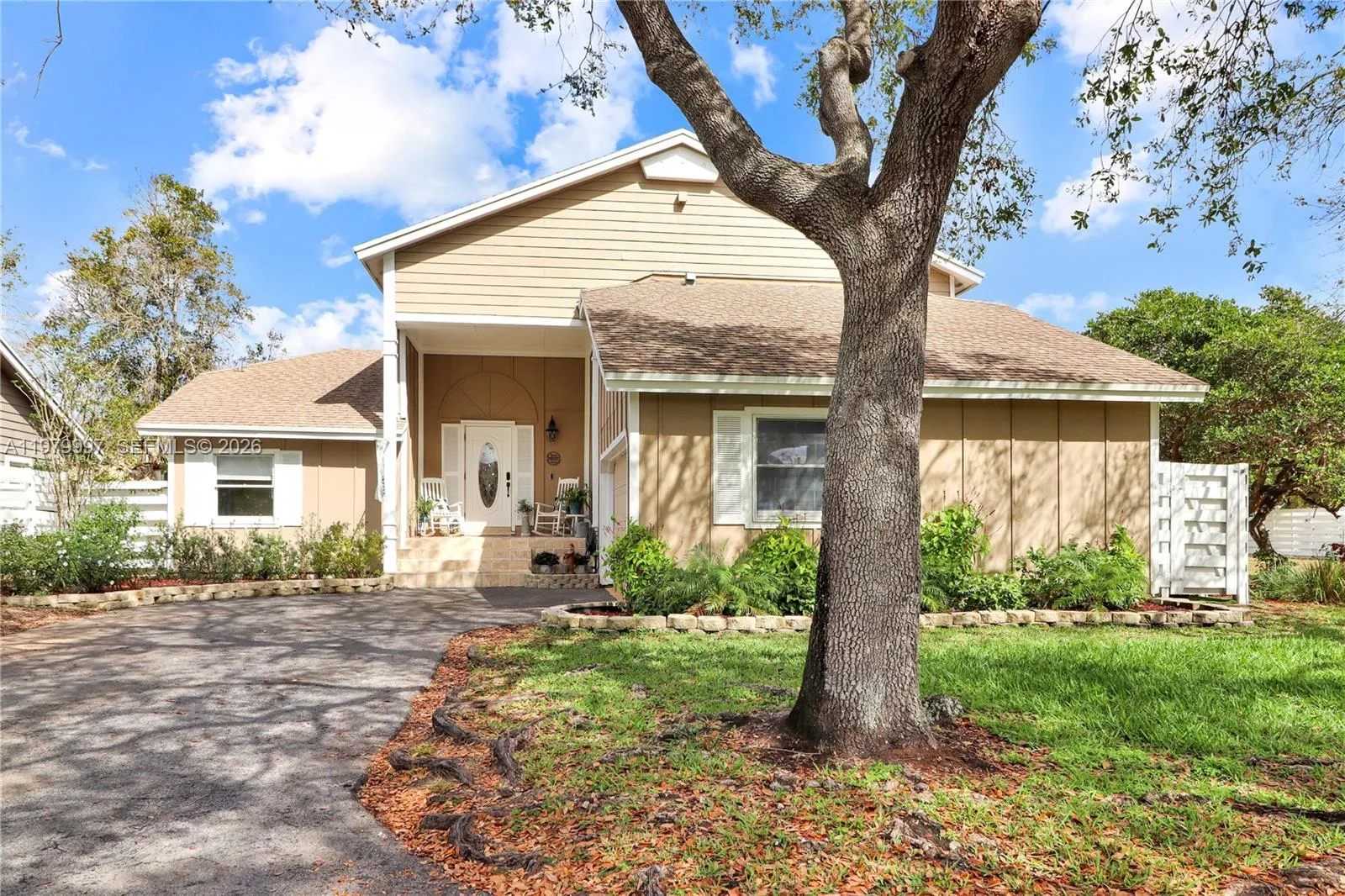 14141 Sw 146th Ter, Miami, Florida 33186, Miami, Florida 33186, 3 Bedrooms Bedrooms, ,2 BathroomsBathrooms,Residential,For Sale,14141 Sw 146th Ter, Miami, Florida 33186,A11979997