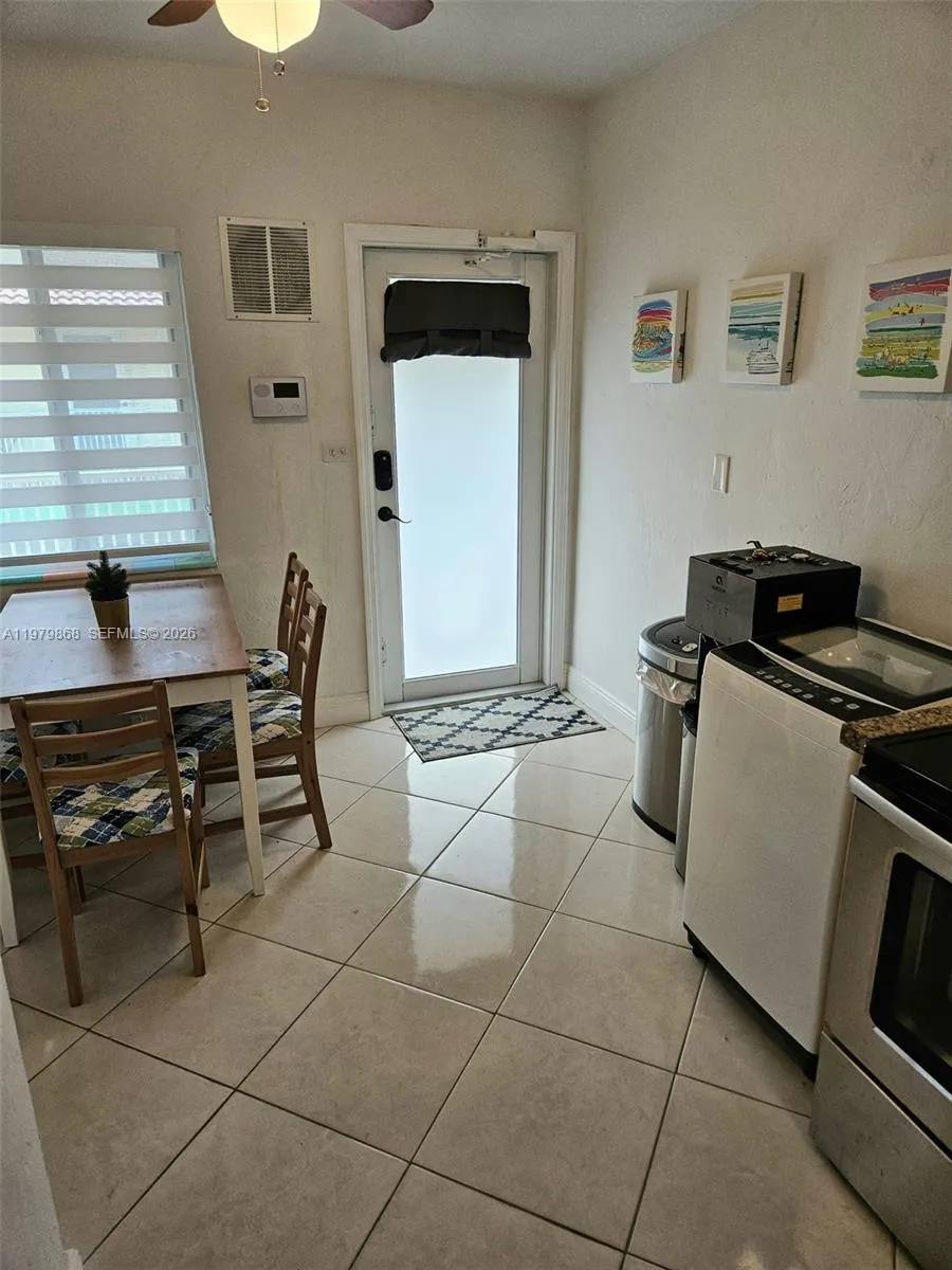 7400 Harding Ave 22, Miami Beach, Florida 33141, Miami Beach, Florida 33141, 1 Bedroom Bedrooms, ,1 BathroomBathrooms,Residential Lease,For Rent,7400 Harding Ave 22, Miami Beach, Florida 33141,A11979868