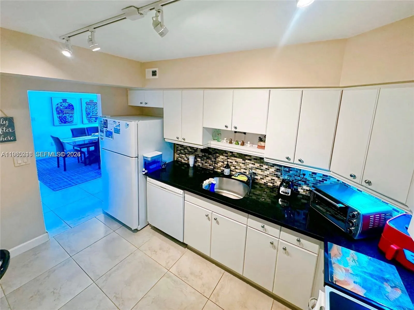 500 Bayview Dr 325, Sunny Isles Beach, Florida 331, Sunny Isles Beach, Florida 33160, 1 Bedroom Bedrooms, ,1 BathroomBathrooms,Residential,For Sale,500 Bayview Dr 325, Sunny Isles Beach, Florida 331,A11980218