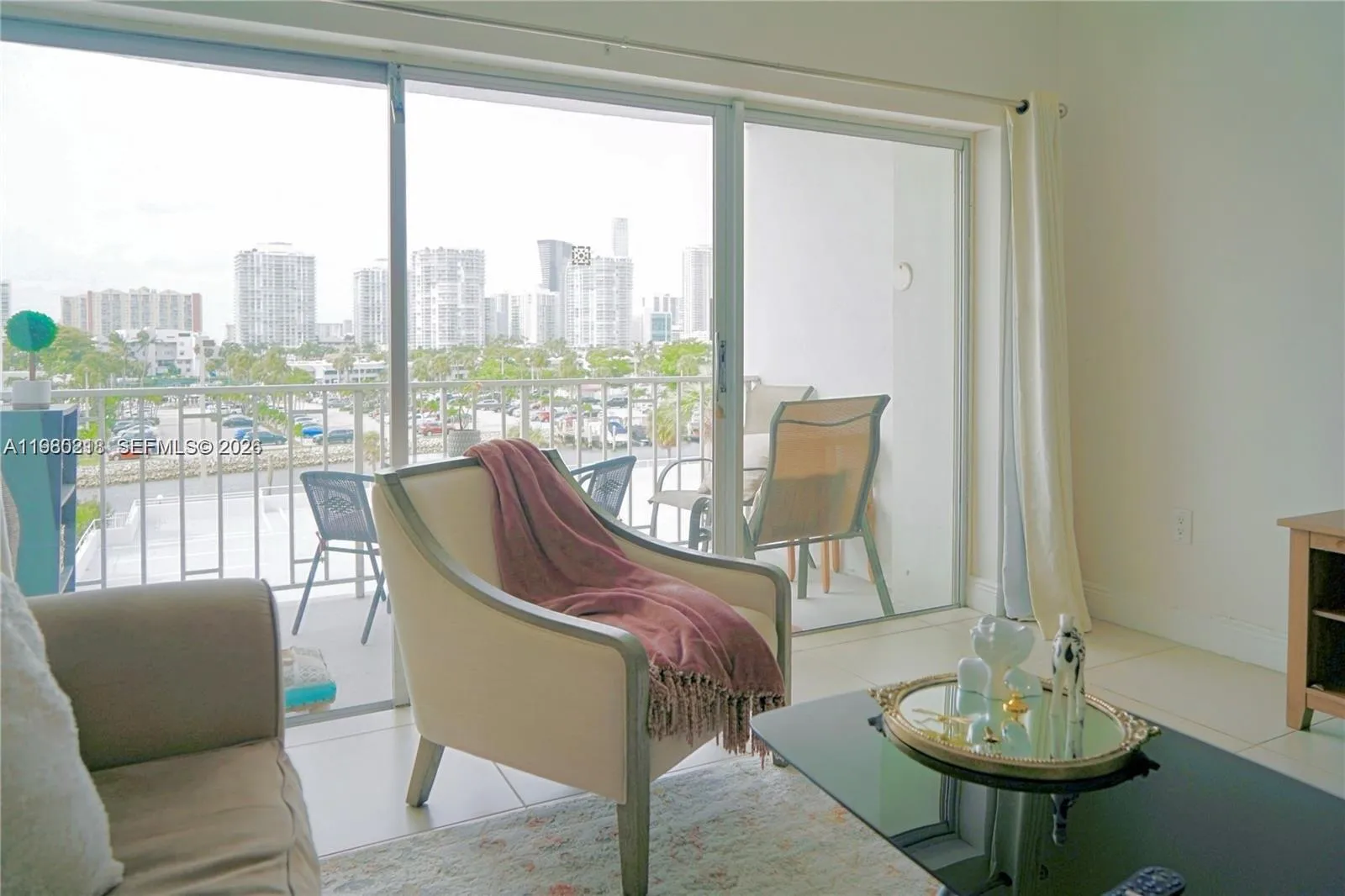500 Bayview Dr 325, Sunny Isles Beach, Florida 331, Sunny Isles Beach, Florida 33160, 1 Bedroom Bedrooms, ,1 BathroomBathrooms,Residential,For Sale,500 Bayview Dr 325, Sunny Isles Beach, Florida 331,A11980218
