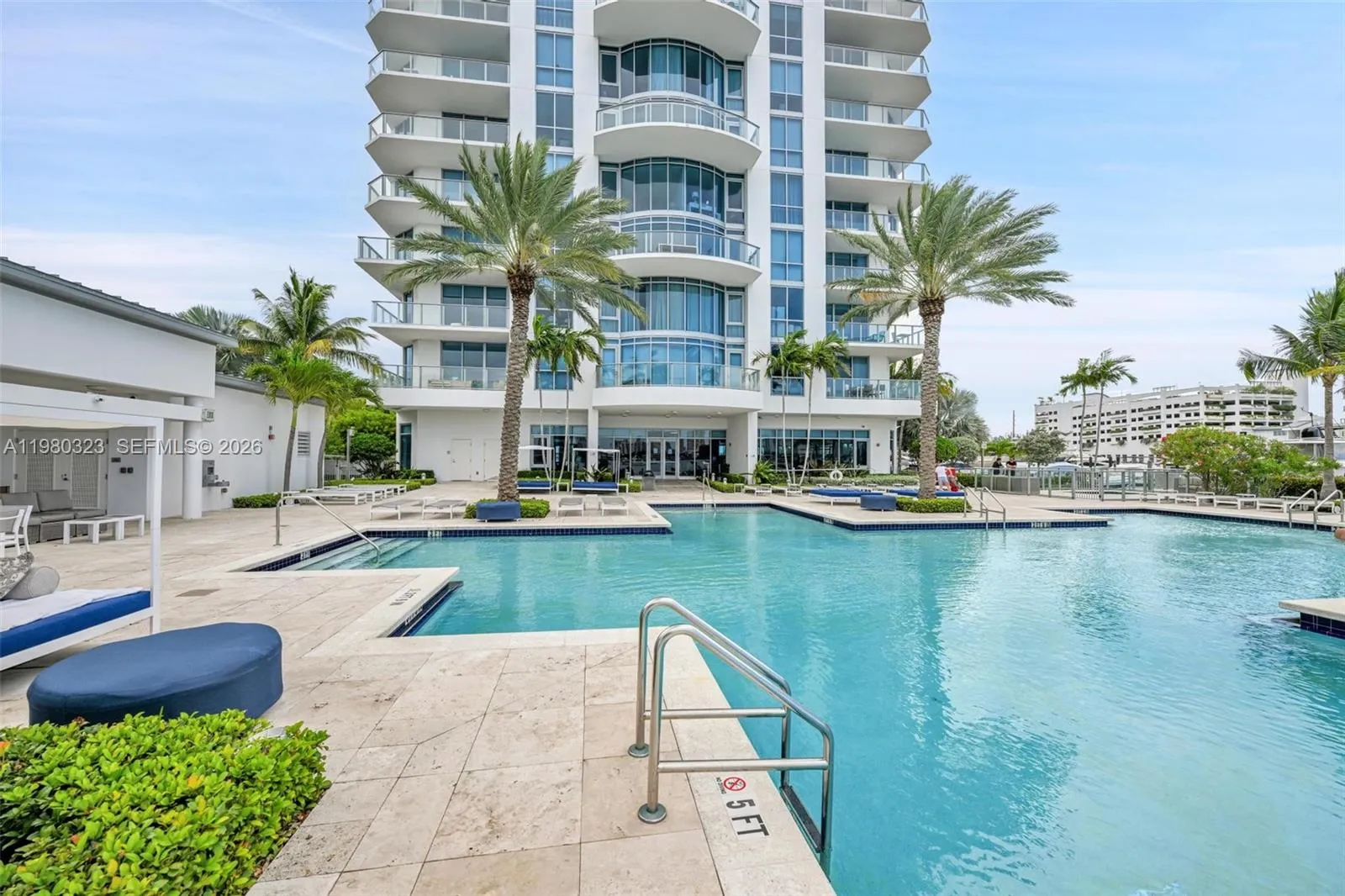 17111 Biscayne Blvd 207, North Miami Beach, Florid, North Miami Beach, Florida 33160, 2 Bedrooms Bedrooms, ,2 BathroomsBathrooms,Residential Lease,For Rent,17111 Biscayne Blvd 207, North Miami Beach, Florid,A11980323