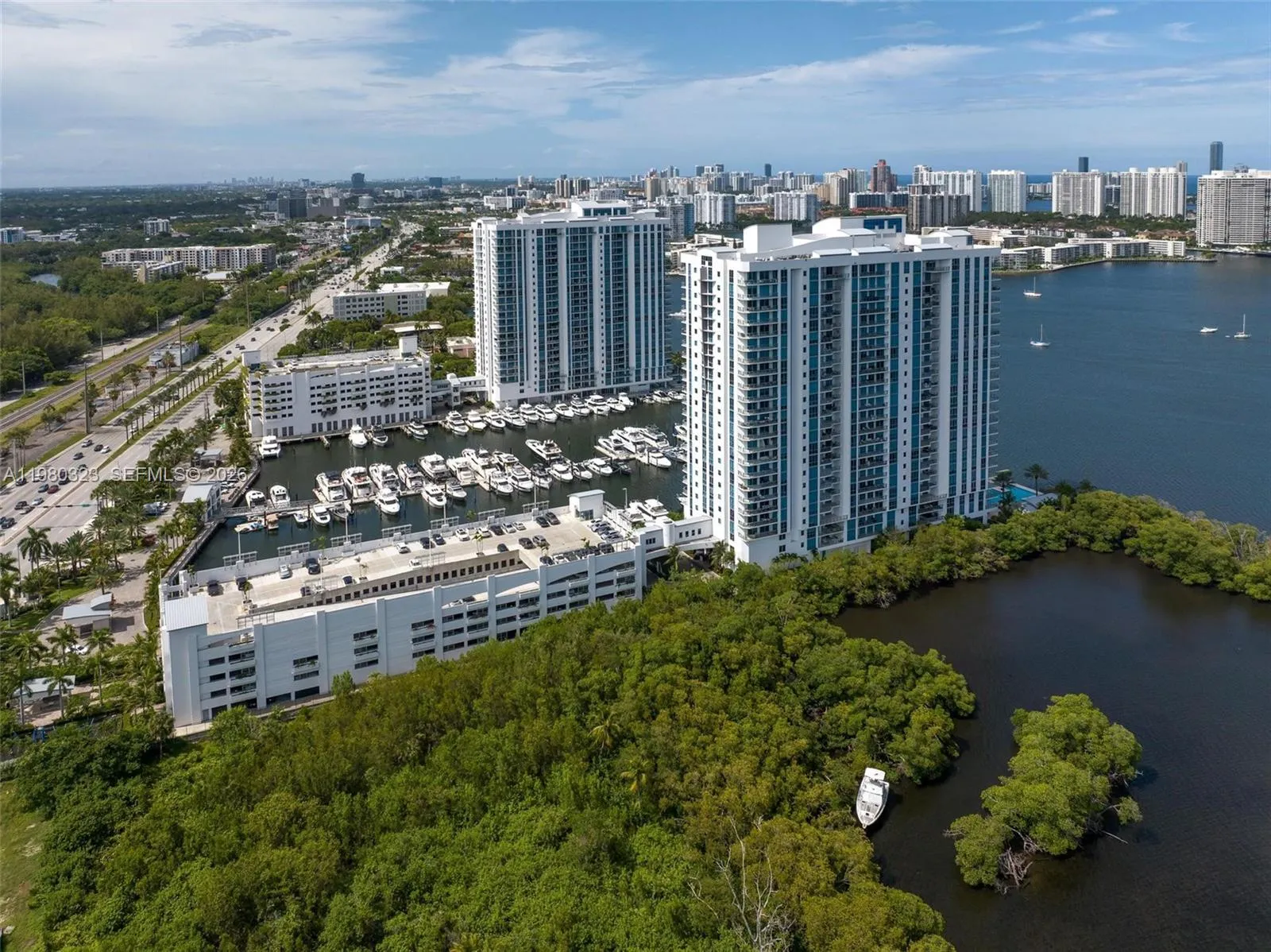 17111 Biscayne Blvd 207, North Miami Beach, Florid, North Miami Beach, Florida 33160, 2 Bedrooms Bedrooms, ,2 BathroomsBathrooms,Residential Lease,For Rent,17111 Biscayne Blvd 207, North Miami Beach, Florid,A11980323