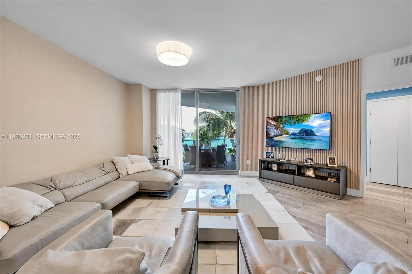 17111 Biscayne Blvd 207, North Miami Beach, Florid, North Miami Beach, Florida 33160, 2 Bedrooms Bedrooms, ,2 BathroomsBathrooms,Residential Lease,For Rent,17111 Biscayne Blvd 207, North Miami Beach, Florid,A11980323