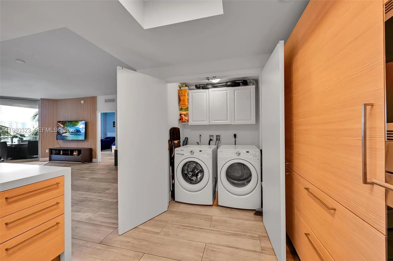 17111 Biscayne Blvd 207, North Miami Beach, Florid, North Miami Beach, Florida 33160, 2 Bedrooms Bedrooms, ,2 BathroomsBathrooms,Residential Lease,For Rent,17111 Biscayne Blvd 207, North Miami Beach, Florid,A11980323