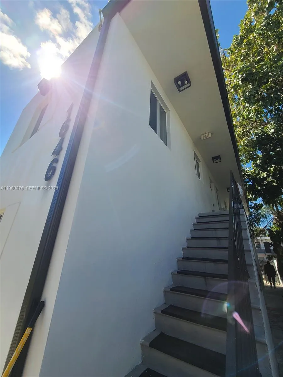 1646 Nw 1st Pl 1, Miami, Florida 33136, Miami, Florida 33136, 1 Bedroom Bedrooms, ,1 BathroomBathrooms,Residential Lease,For Rent,1646 Nw 1st Pl 1, Miami, Florida 33136,A11980375