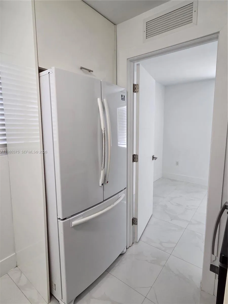 1646 Nw 1st Pl 1, Miami, Florida 33136, Miami, Florida 33136, 1 Bedroom Bedrooms, ,1 BathroomBathrooms,Residential Lease,For Rent,1646 Nw 1st Pl 1, Miami, Florida 33136,A11980375