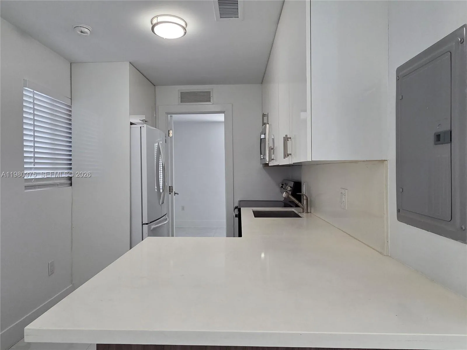 1646 Nw 1st Pl 1, Miami, Florida 33136, Miami, Florida 33136, 1 Bedroom Bedrooms, ,1 BathroomBathrooms,Residential Lease,For Rent,1646 Nw 1st Pl 1, Miami, Florida 33136,A11980375