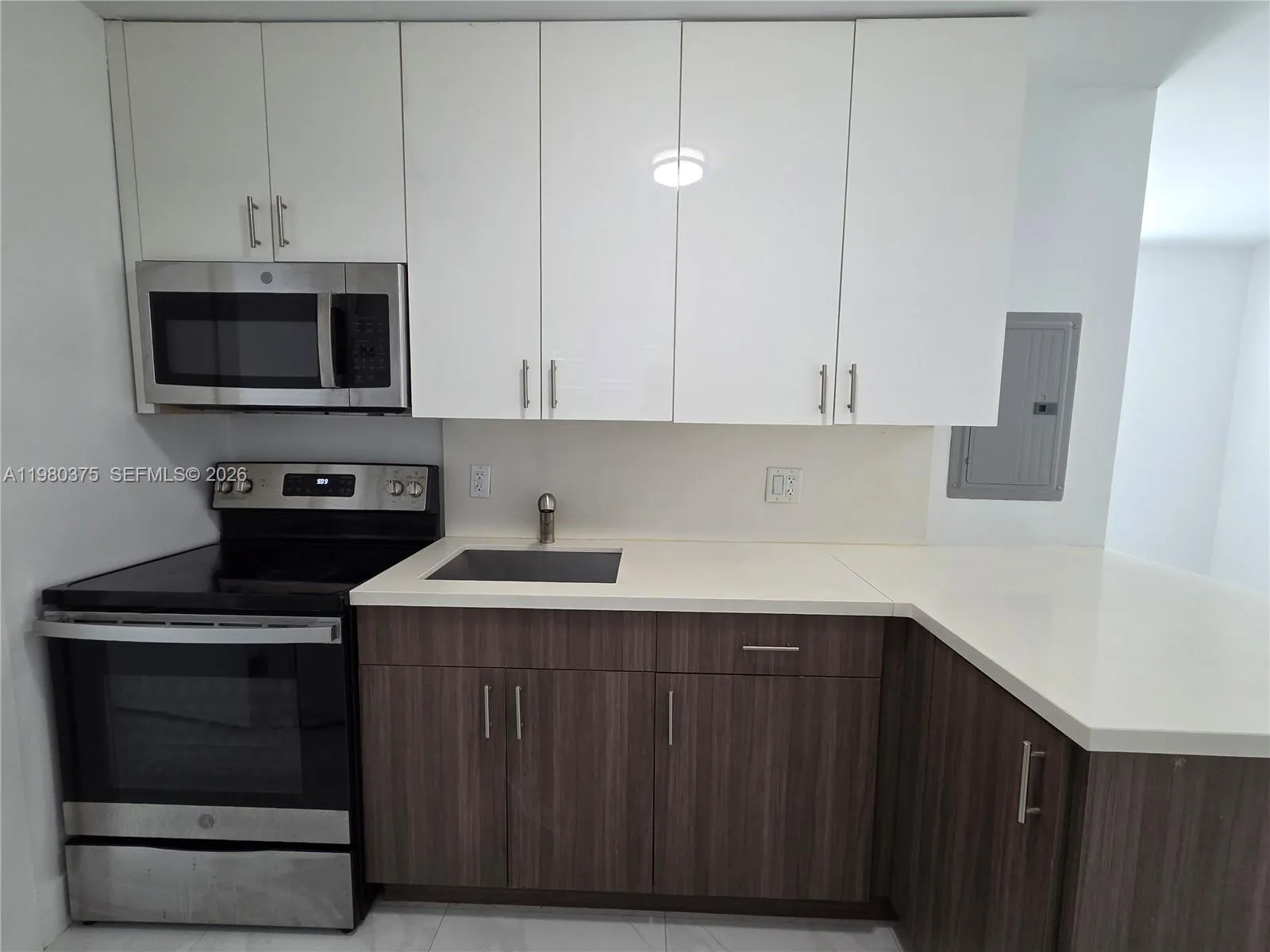 1646 Nw 1st Pl 1, Miami, Florida 33136, Miami, Florida 33136, 1 Bedroom Bedrooms, ,1 BathroomBathrooms,Residential Lease,For Rent,1646 Nw 1st Pl 1, Miami, Florida 33136,A11980375