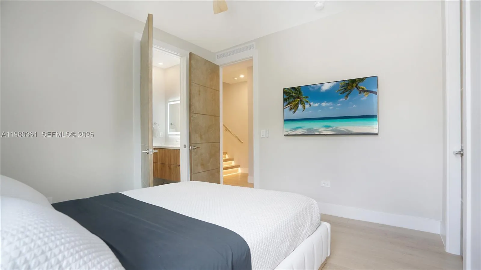 3075 Mary St, Miami, Florida 33133, Miami, Florida 33133, 4 Bedrooms Bedrooms, ,4 BathroomsBathrooms,Residential Lease,For Rent,3075 Mary St, Miami, Florida 33133,A11980361