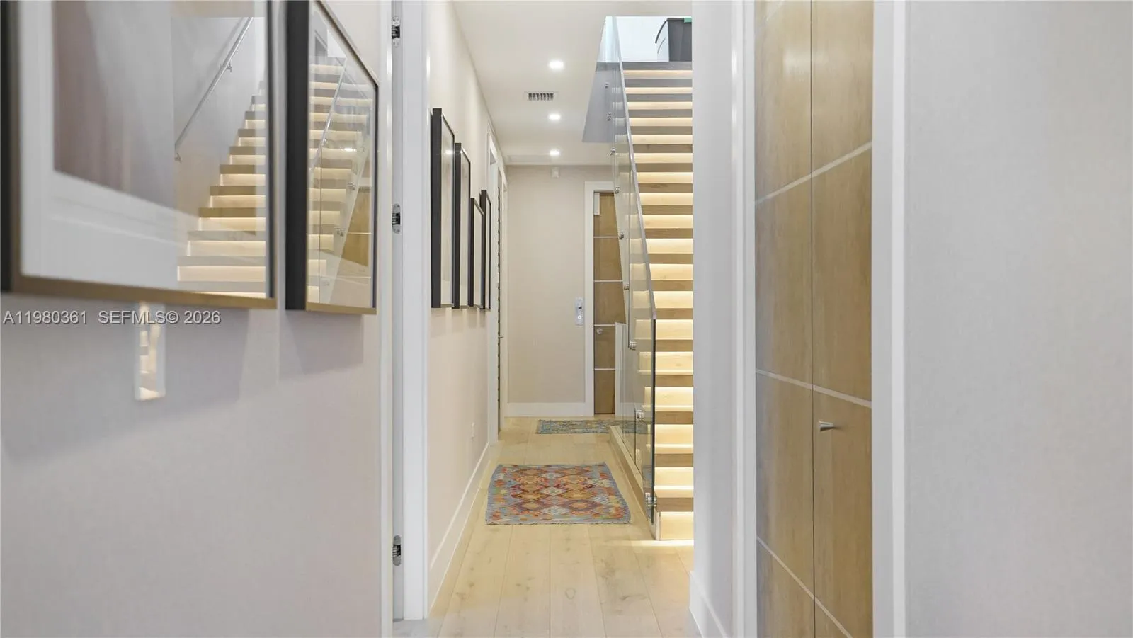 3075 Mary St, Miami, Florida 33133, Miami, Florida 33133, 4 Bedrooms Bedrooms, ,4 BathroomsBathrooms,Residential Lease,For Rent,3075 Mary St, Miami, Florida 33133,A11980361