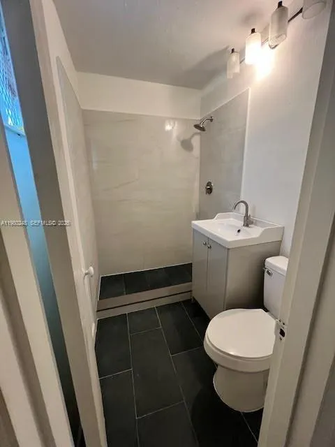 13797 Highland Dr 4, North Miami Beach, Florida 33, North Miami Beach, Florida 33181, 1 Bedroom Bedrooms, ,1 BathroomBathrooms,Residential Lease,For Rent,13797 Highland Dr 4, North Miami Beach, Florida 33,A11980248