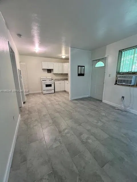 13797 Highland Dr 4, North Miami Beach, Florida 33, North Miami Beach, Florida 33181, 1 Bedroom Bedrooms, ,1 BathroomBathrooms,Residential Lease,For Rent,13797 Highland Dr 4, North Miami Beach, Florida 33,A11980248