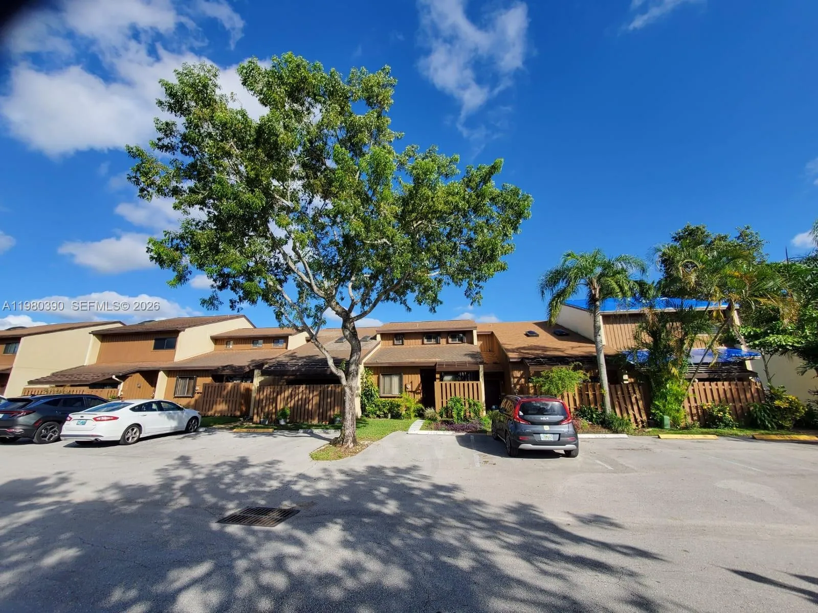 4206 Sw 87th Ter 4206, Davie, Florida 33328, Davie, Florida 33328, 2 Bedrooms Bedrooms, ,2 BathroomsBathrooms,Residential Lease,For Rent,4206 Sw 87th Ter 4206, Davie, Florida 33328,A11980390