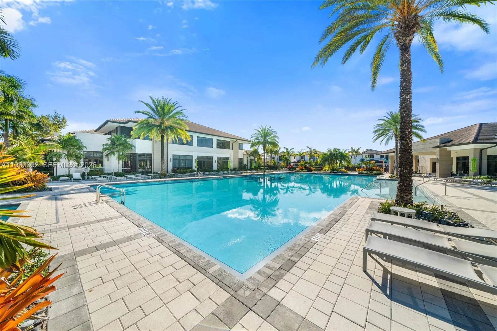 4648 Nw 83rd Ave, Doral, Florida 33166, Doral, Florida 33166, 3 Bedrooms Bedrooms, ,2 BathroomsBathrooms,Residential,For Sale,4648 Nw 83rd Ave, Doral, Florida 33166,A11980392