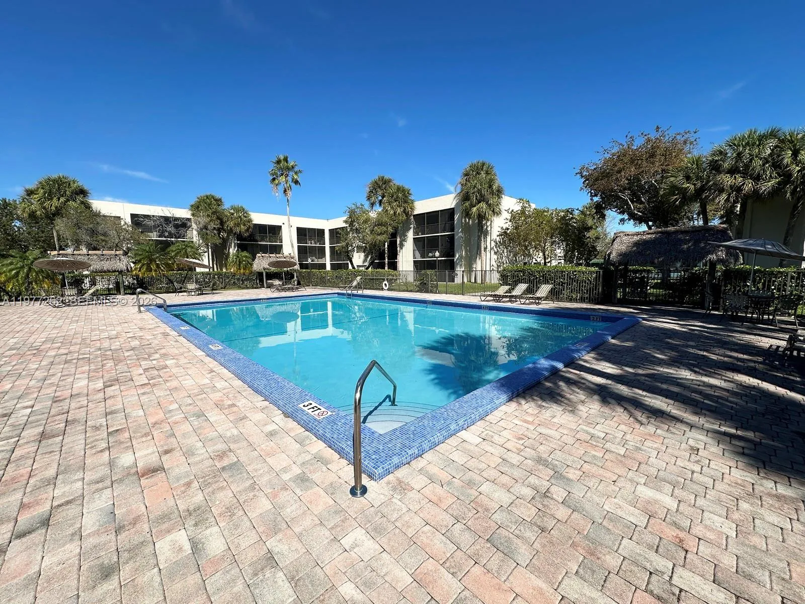 8075 Sw 107th Ave 219, Miami, Florida 33173, Miami, Florida 33173, 3 Bedrooms Bedrooms, ,2 BathroomsBathrooms,Residential Lease,For Rent,8075 Sw 107th Ave 219, Miami, Florida 33173,A11977262