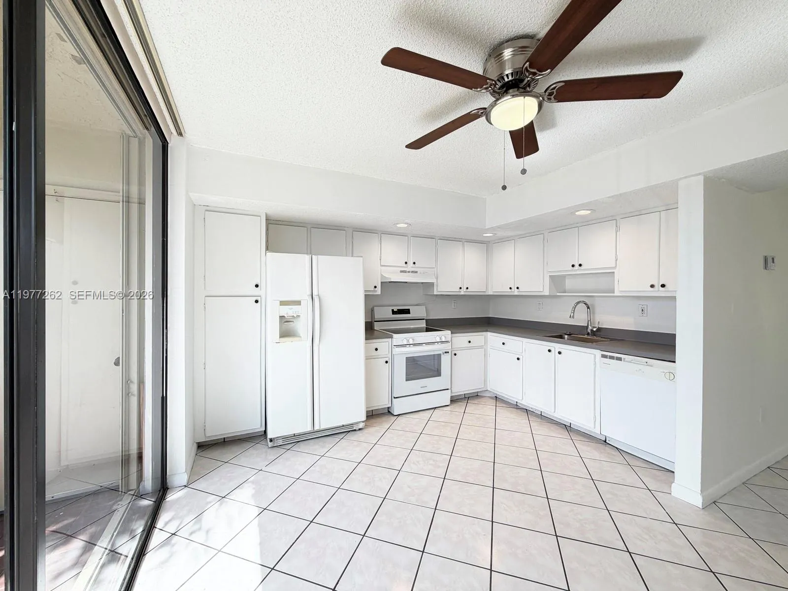 8075 Sw 107th Ave 219, Miami, Florida 33173, Miami, Florida 33173, 3 Bedrooms Bedrooms, ,2 BathroomsBathrooms,Residential Lease,For Rent,8075 Sw 107th Ave 219, Miami, Florida 33173,A11977262