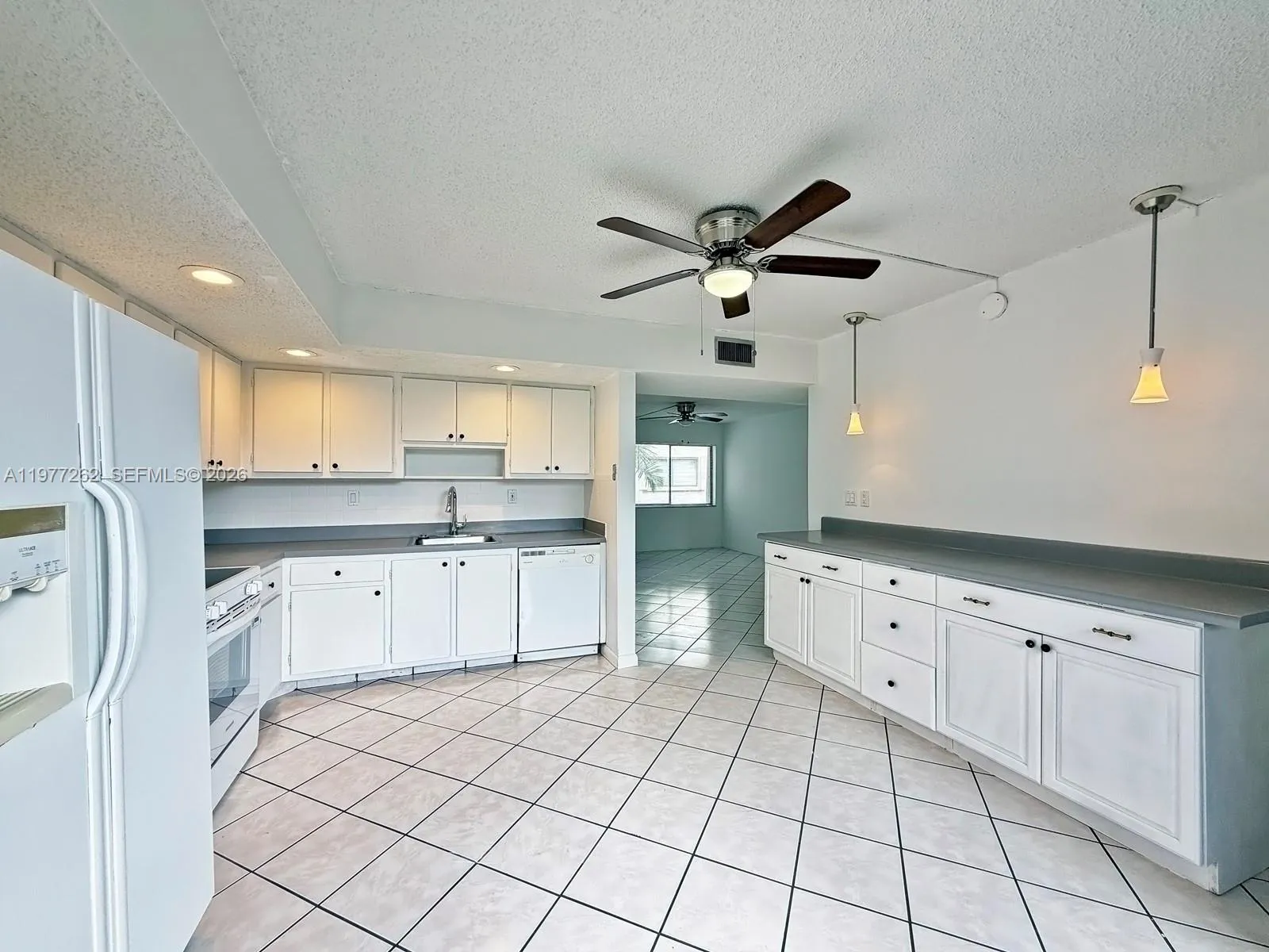 8075 Sw 107th Ave 219, Miami, Florida 33173, Miami, Florida 33173, 3 Bedrooms Bedrooms, ,2 BathroomsBathrooms,Residential Lease,For Rent,8075 Sw 107th Ave 219, Miami, Florida 33173,A11977262