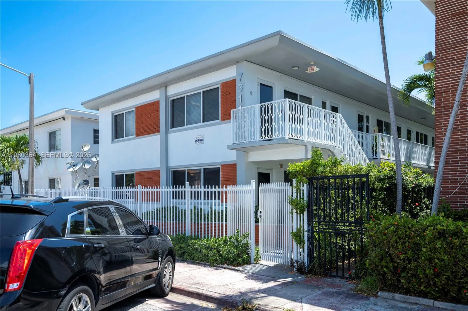 7311 Byron Ave 11, Miami Beach, Florida 33141, Miami Beach, Florida 33141, ,1 BathroomBathrooms,Residential Lease,For Rent,7311 Byron Ave 11, Miami Beach, Florida 33141,A11980364