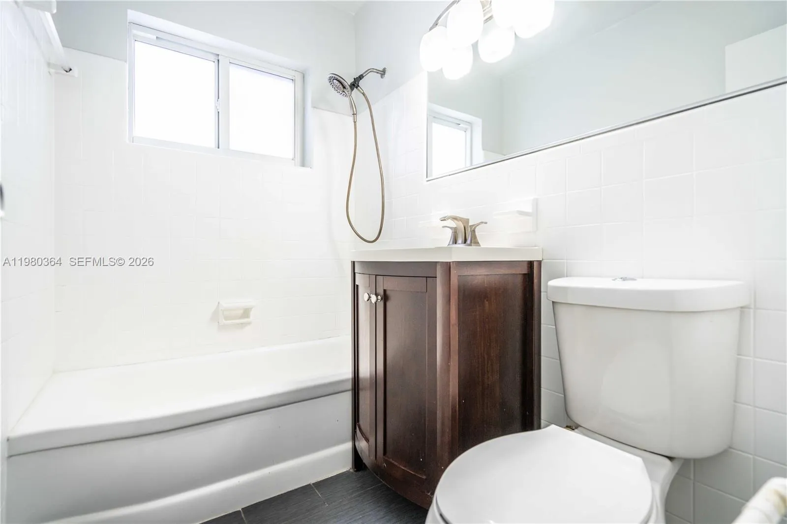 7311 Byron Ave 11, Miami Beach, Florida 33141, Miami Beach, Florida 33141, ,1 BathroomBathrooms,Residential Lease,For Rent,7311 Byron Ave 11, Miami Beach, Florida 33141,A11980364