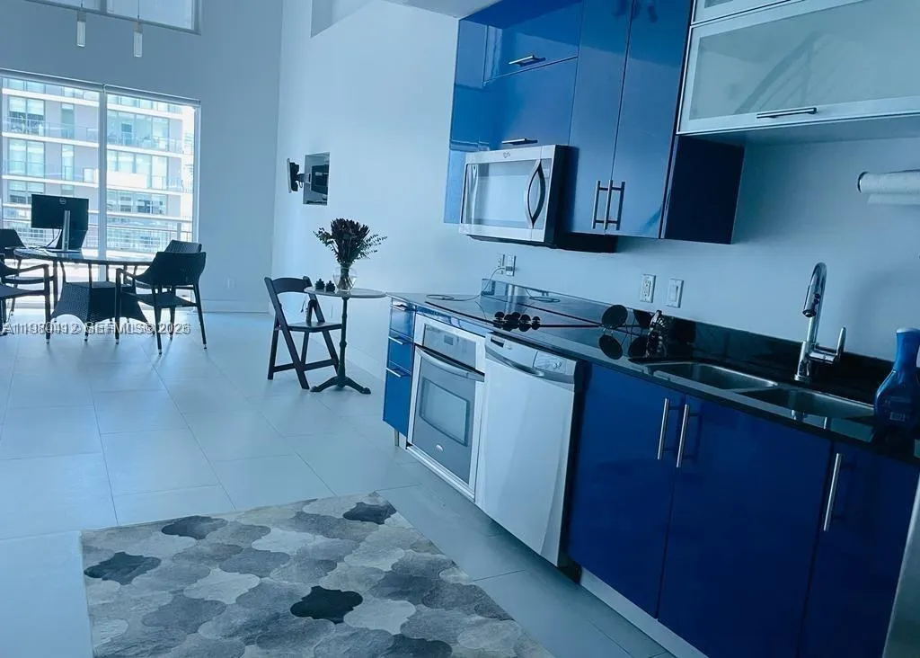 60 Sw 13th St 3606, Miami, Florida 33130, Miami, Florida 33130, 2 Bedrooms Bedrooms, ,2 BathroomsBathrooms,Residential Lease,For Rent,60 Sw 13th St 3606, Miami, Florida 33130,A11980412