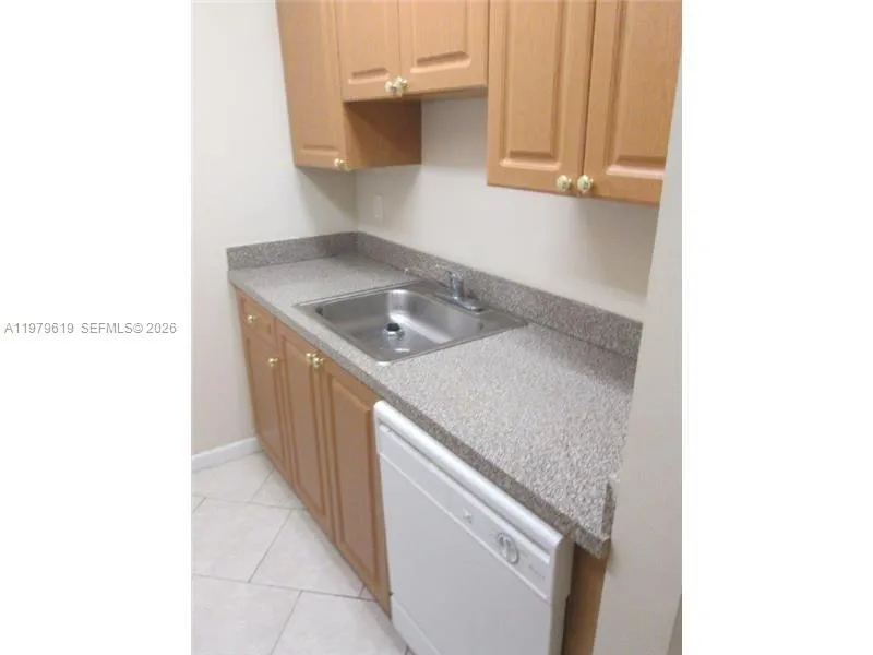 2964 Nw 55th Ave 1b, Lauderhill, Florida 33313, Lauderhill, Florida 33313, 1 Bedroom Bedrooms, ,1 BathroomBathrooms,Residential,For Sale,2964 Nw 55th Ave 1b, Lauderhill, Florida 33313,A11979619