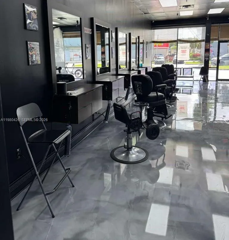 Listing &ndash; Barber&iacute;a Hialeah, Hialeah, Hialeah, Florida 33012, ,Business Opportunity,For Sale,Listing &ndash; Barber&iacute;a Hialeah, Hialeah, ,A11980426