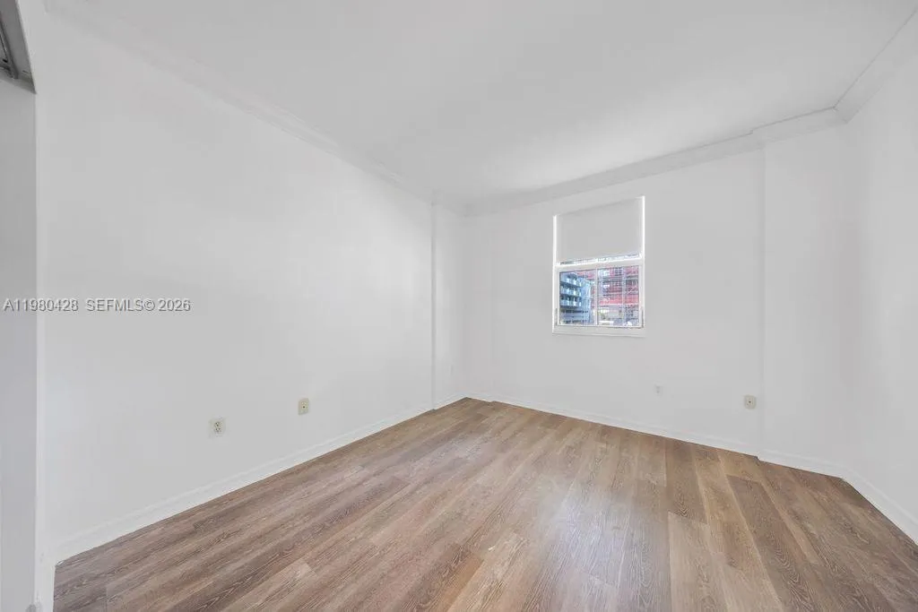 9172 Collins Ave 212, Surfside, Florida 33154, Surfside, Florida 33154, 2 Bedrooms Bedrooms, ,2 BathroomsBathrooms,Residential Lease,For Rent,9172 Collins Ave 212, Surfside, Florida 33154,A11980428