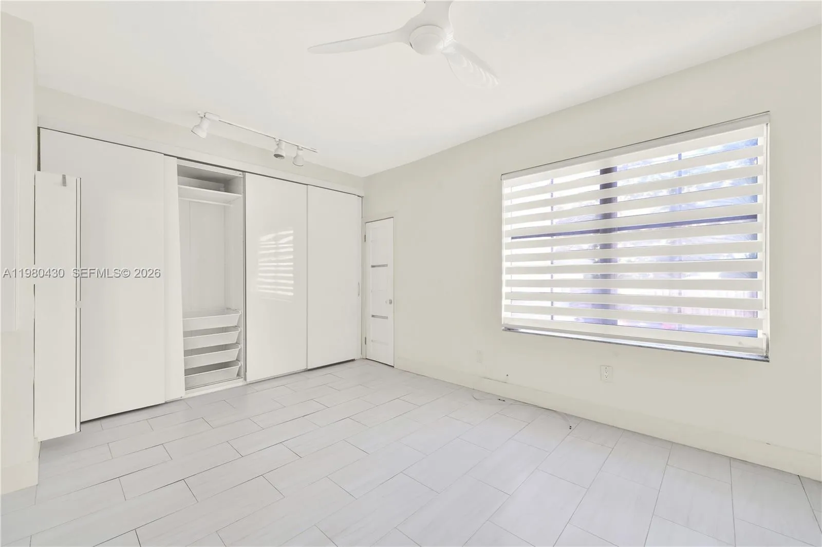 610 8th St 102, Miami Beach, Florida 33139, Miami Beach, Florida 33139, 2 Bedrooms Bedrooms, ,2 BathroomsBathrooms,Residential,For Sale,610 8th St 102, Miami Beach, Florida 33139,A11980430