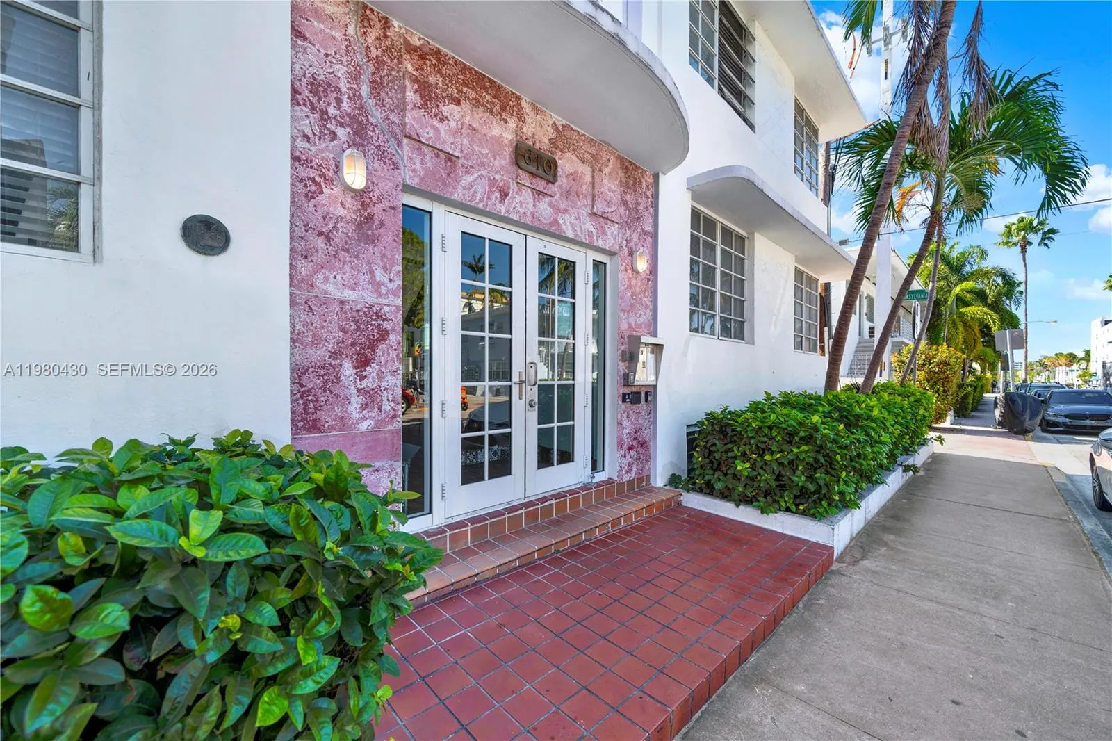 610 8th St 102, Miami Beach, Florida 33139, Miami Beach, Florida 33139, 2 Bedrooms Bedrooms, ,2 BathroomsBathrooms,Residential,For Sale,610 8th St 102, Miami Beach, Florida 33139,A11980430