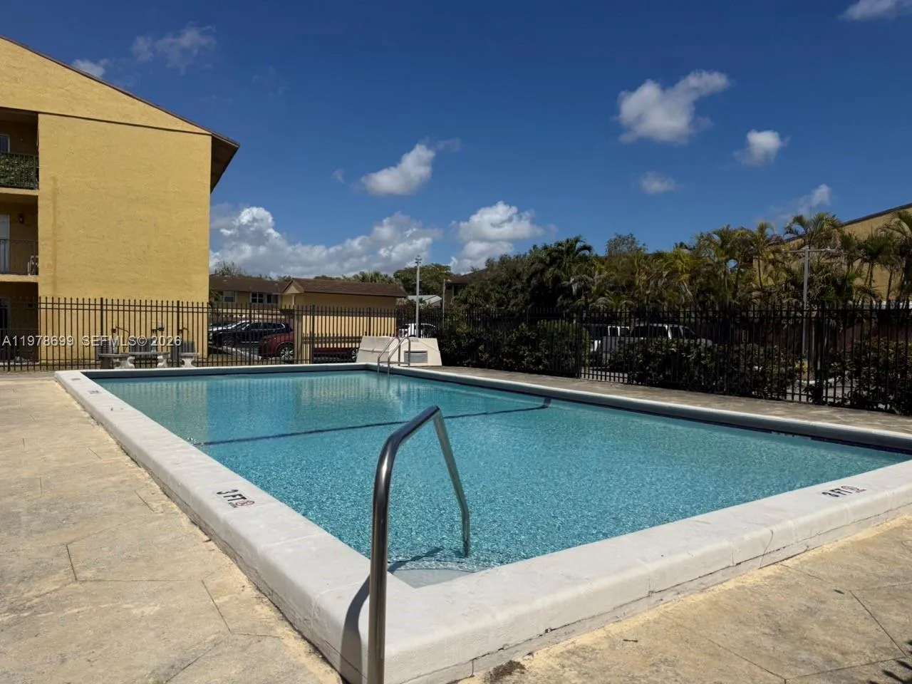 15470 Sw 82nd Ln 316, Miami, Florida 33193, Miami, Florida 33193, 3 Bedrooms Bedrooms, ,2 BathroomsBathrooms,Residential Lease,For Rent,15470 Sw 82nd Ln 316, Miami, Florida 33193,A11978699