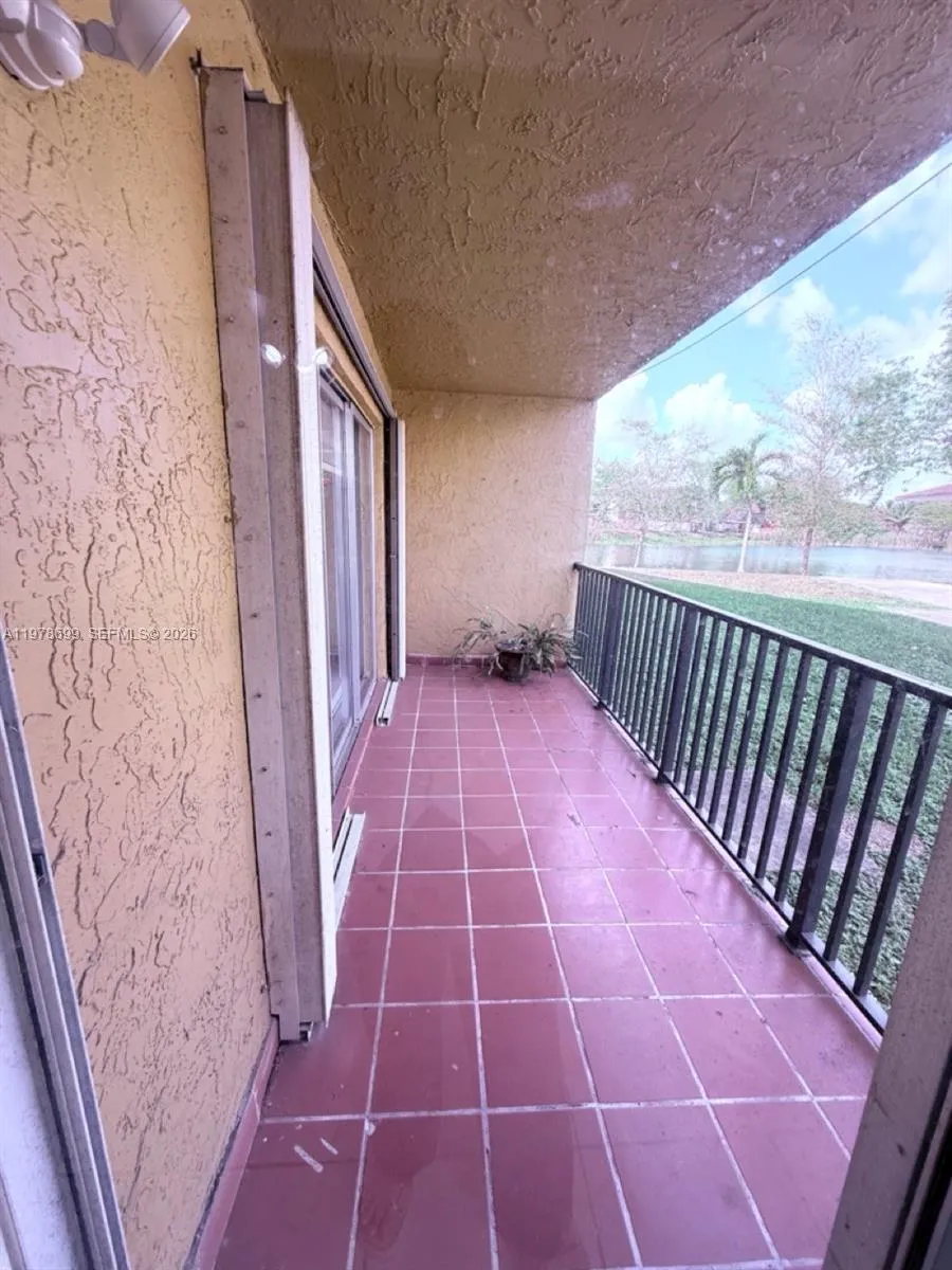 15470 Sw 82nd Ln 316, Miami, Florida 33193, Miami, Florida 33193, 3 Bedrooms Bedrooms, ,2 BathroomsBathrooms,Residential Lease,For Rent,15470 Sw 82nd Ln 316, Miami, Florida 33193,A11978699