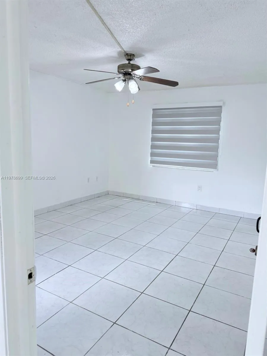 15470 Sw 82nd Ln 316, Miami, Florida 33193, Miami, Florida 33193, 3 Bedrooms Bedrooms, ,2 BathroomsBathrooms,Residential Lease,For Rent,15470 Sw 82nd Ln 316, Miami, Florida 33193,A11978699