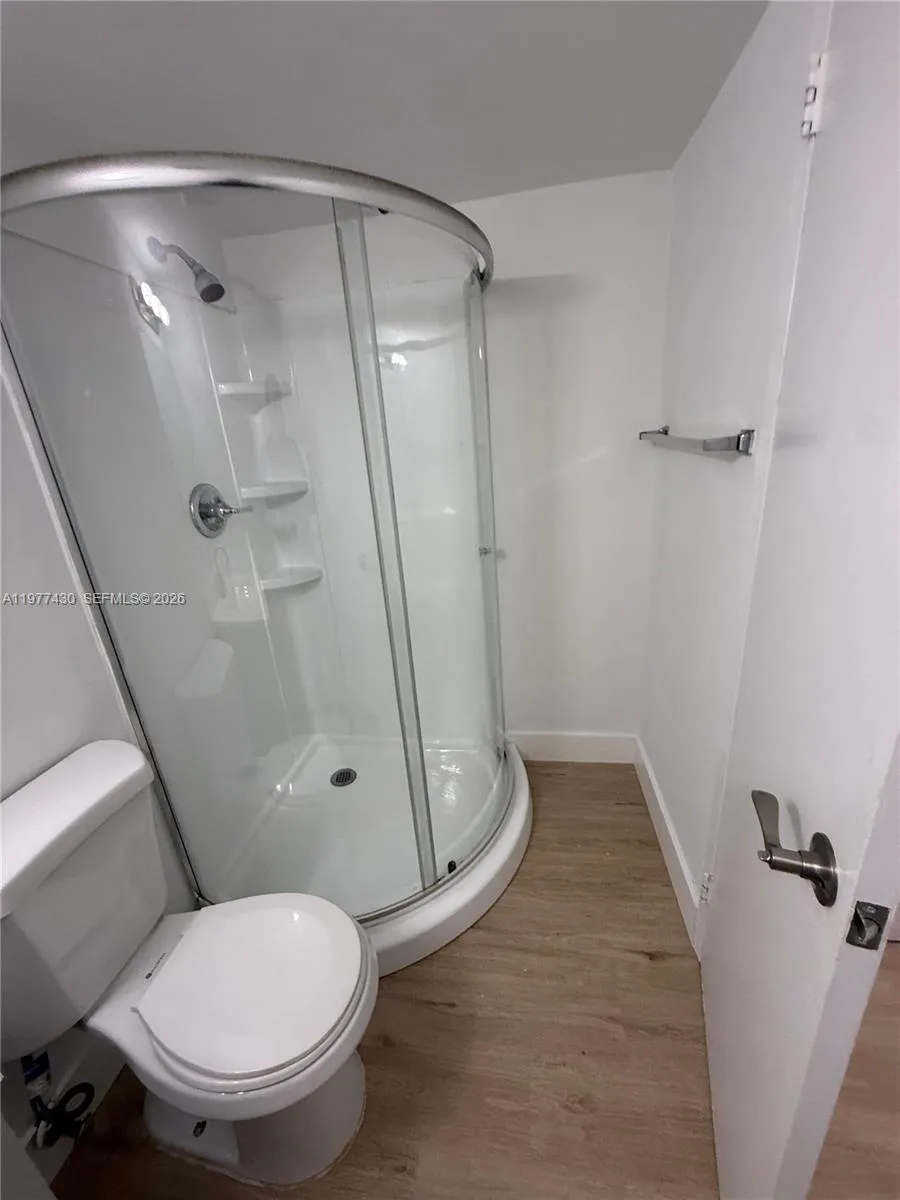 5911 Washington St 103, Hollywood, Florida 33023, Hollywood, Florida 33023, 2 Bedrooms Bedrooms, ,2 BathroomsBathrooms,Residential Lease,For Rent,5911 Washington St 103, Hollywood, Florida 33023,A11977430