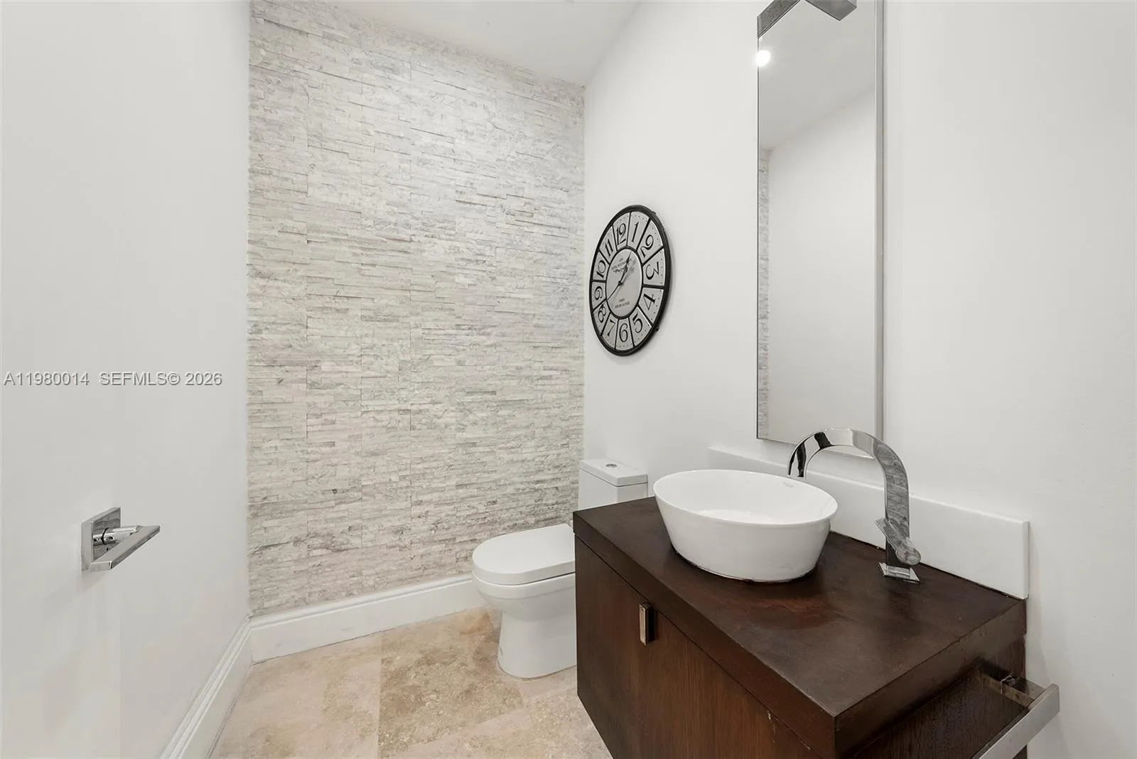 822 Meridian Ln, Hollywood, Florida 33019, Hollywood, Florida 33019, 5 Bedrooms Bedrooms, ,4 BathroomsBathrooms,Residential,For Sale,822 Meridian Ln, Hollywood, Florida 33019,A11980014