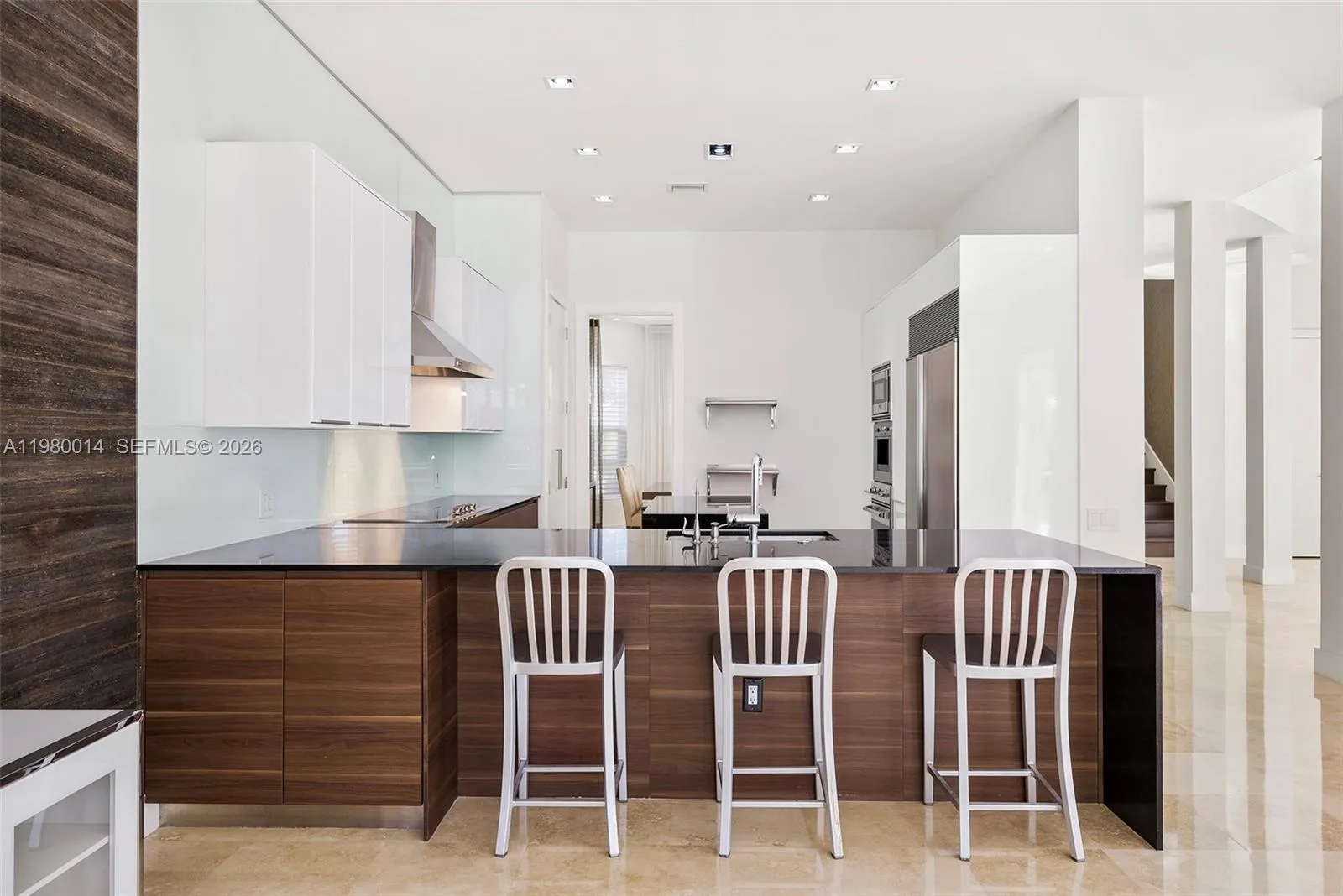 822 Meridian Ln, Hollywood, Florida 33019, Hollywood, Florida 33019, 5 Bedrooms Bedrooms, ,4 BathroomsBathrooms,Residential,For Sale,822 Meridian Ln, Hollywood, Florida 33019,A11980014