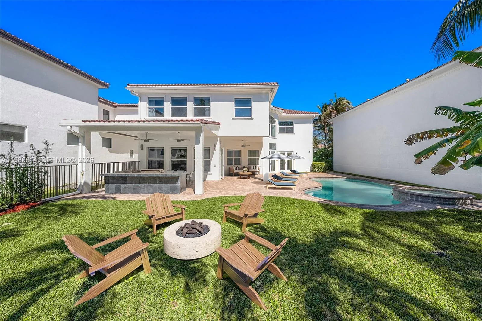 822 Meridian Ln, Hollywood, Florida 33019, Hollywood, Florida 33019, 5 Bedrooms Bedrooms, ,4 BathroomsBathrooms,Residential,For Sale,822 Meridian Ln, Hollywood, Florida 33019,A11980014